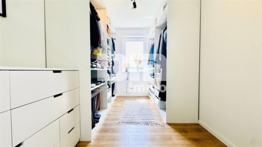 OG / DG Ankleide / Zimmer