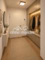 Eingang mit Garderobe