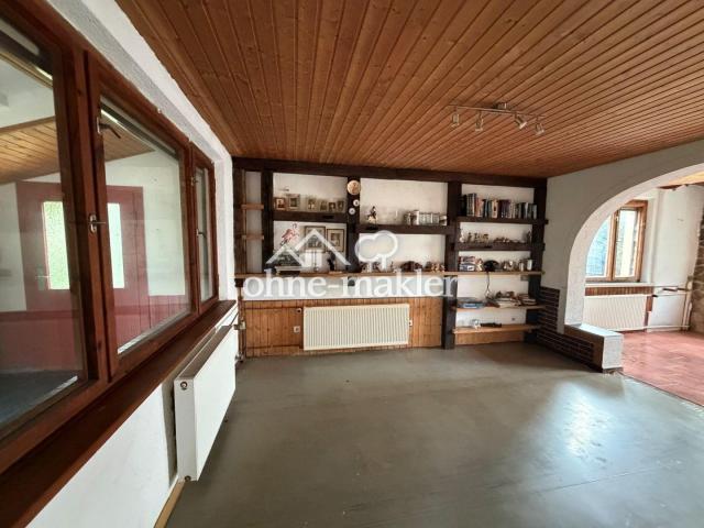 Wohnzimmer B1