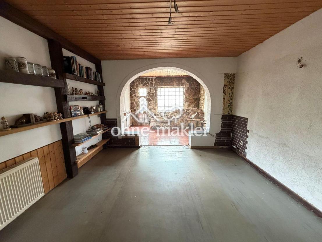 Wohnzimmer B2