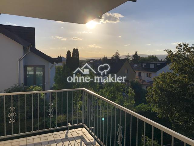 Sonnenuntergang auf dem Balkon