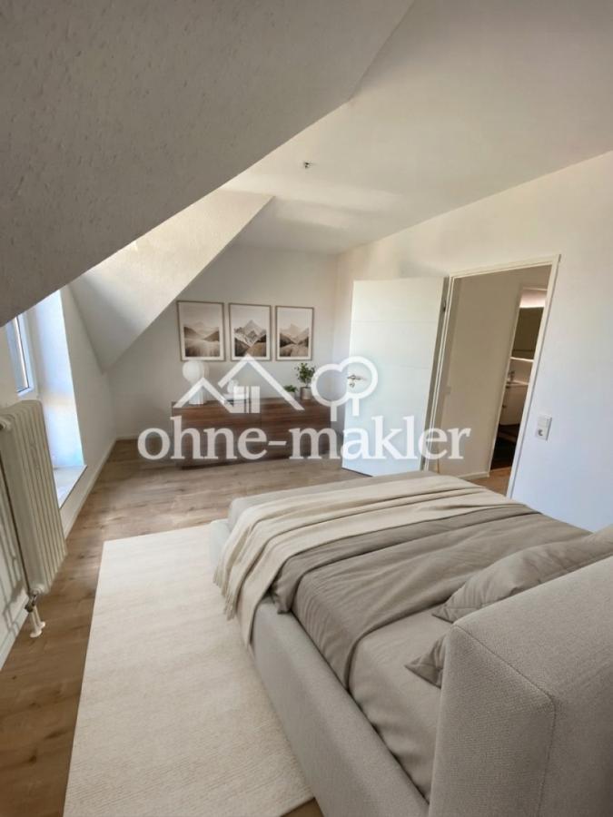 Schlafzimmer 1 (KI-möbliert)
