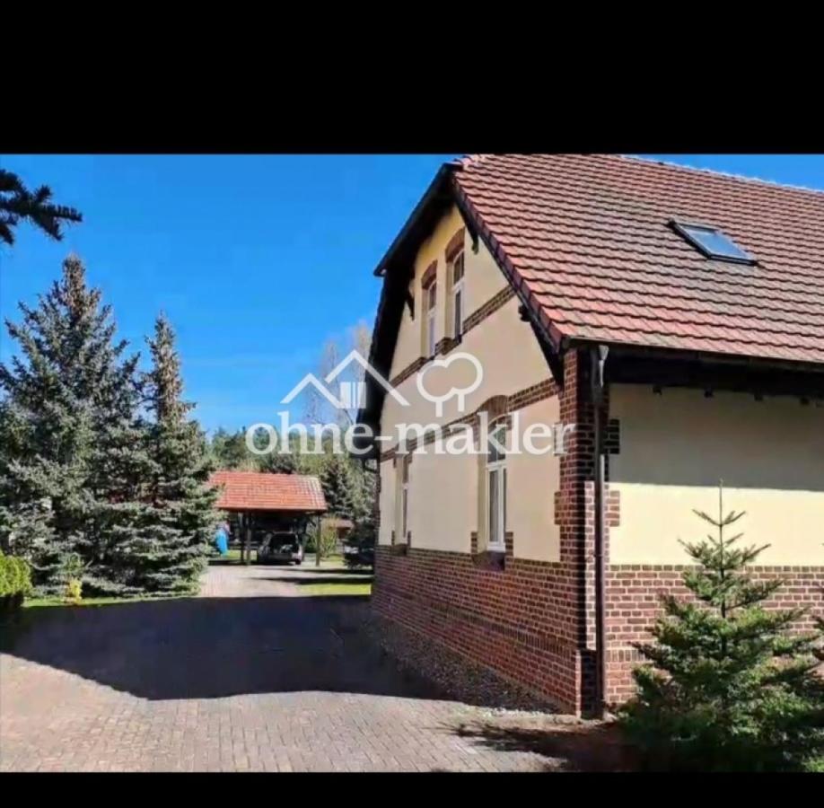 Haus Auffahrt