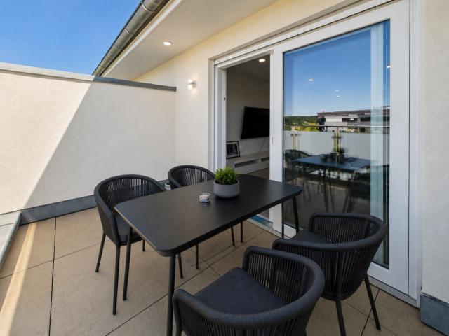 Balkon OG
