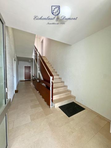 Treppe zur Wohnung