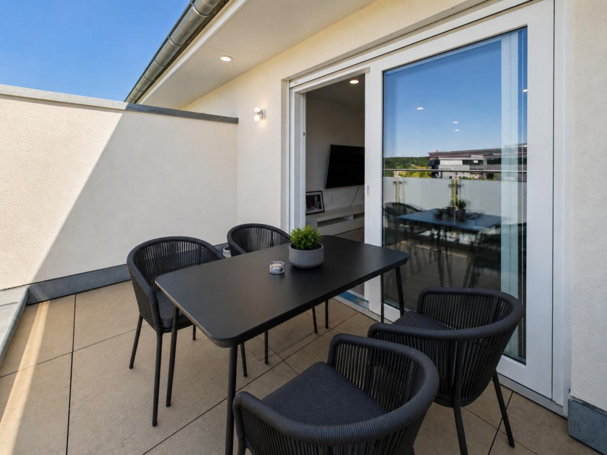 Balkon OG