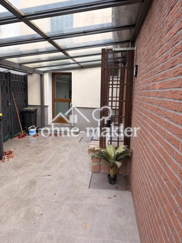Überdachte Terrasse