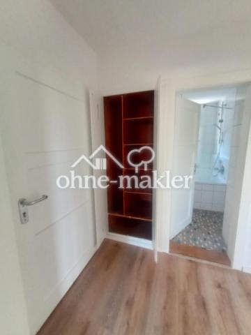 Flur mit Einbauschrank