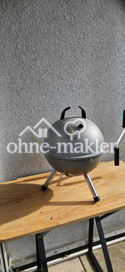 Grill auf Balkon