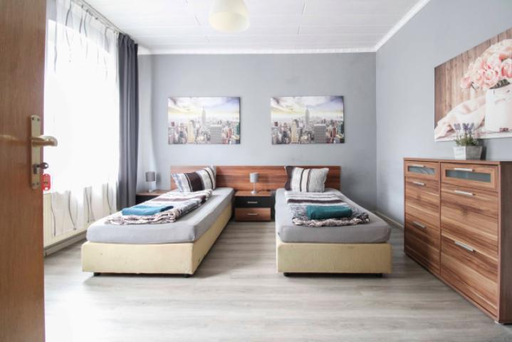 15 Schlafzimmer