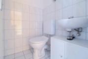 WC 2.OG rechts