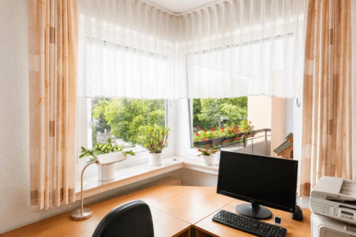 Arbeitszimmer