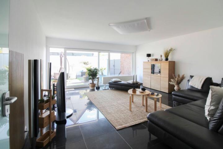 Wohnzimmer EG rechts