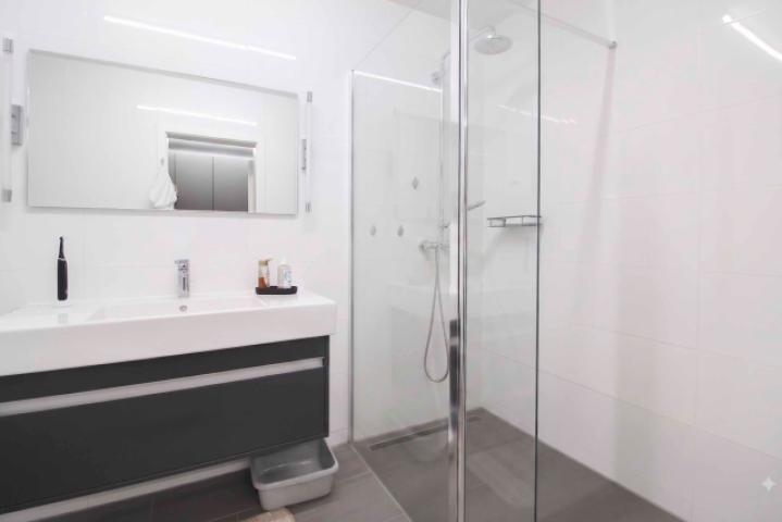 Badezimmer EG rechts