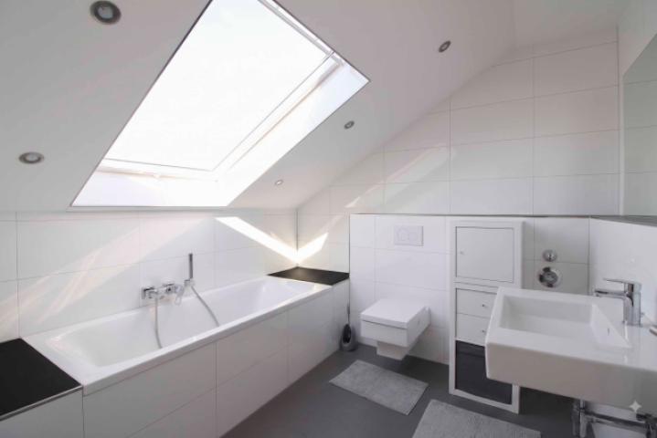 Badezimmer DG rechts