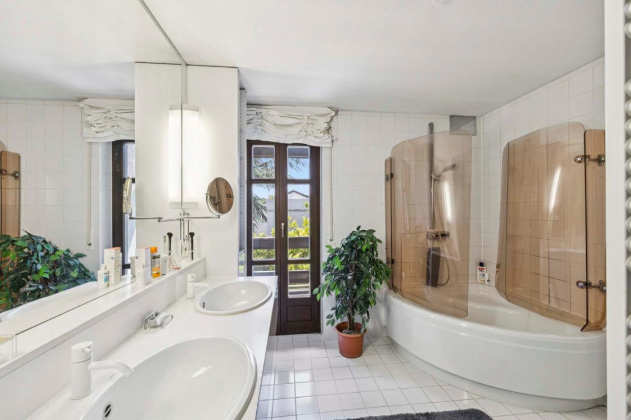 Badezimmer 3-OG