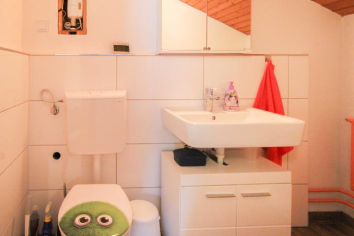 DG WC