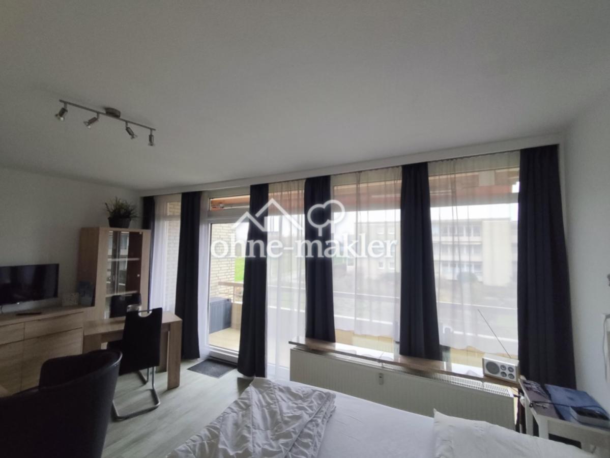 Fensterfront zum Balkon