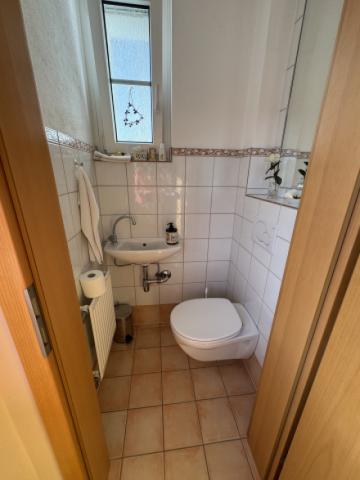 1 von 3 WC's im Treppenhaus