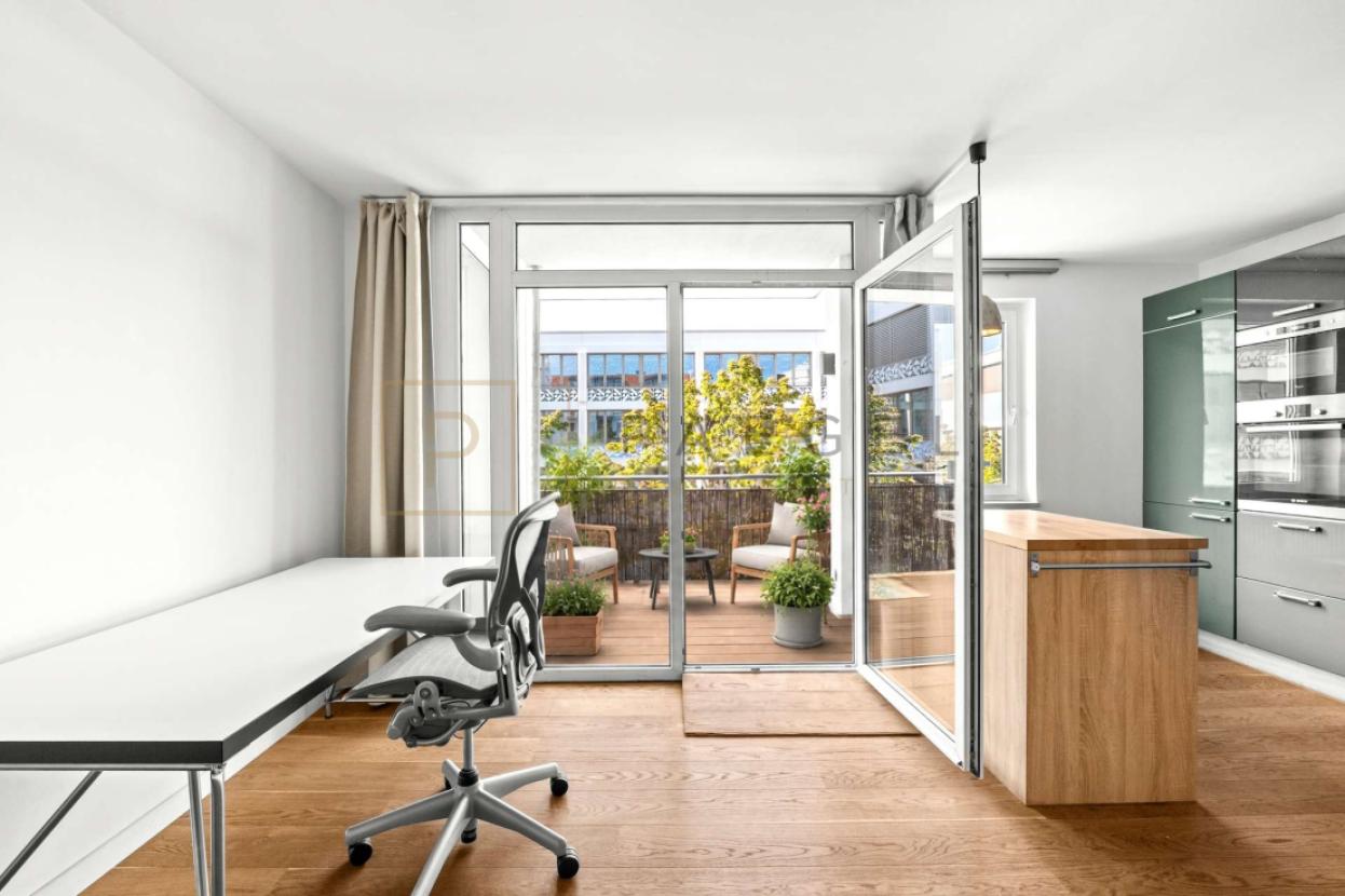 Zugang Balkon (KI-gestützt visualisiert)