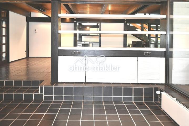 EG Kaminzimmer Blick zur Küche