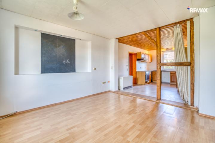 Wohnzimmer, OG links