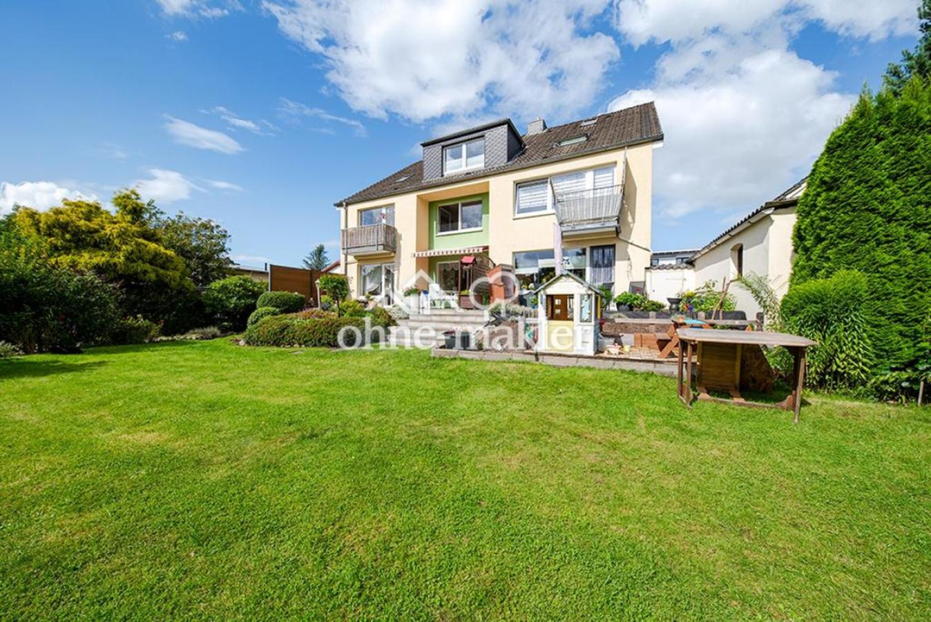 Blick aus dem Garten