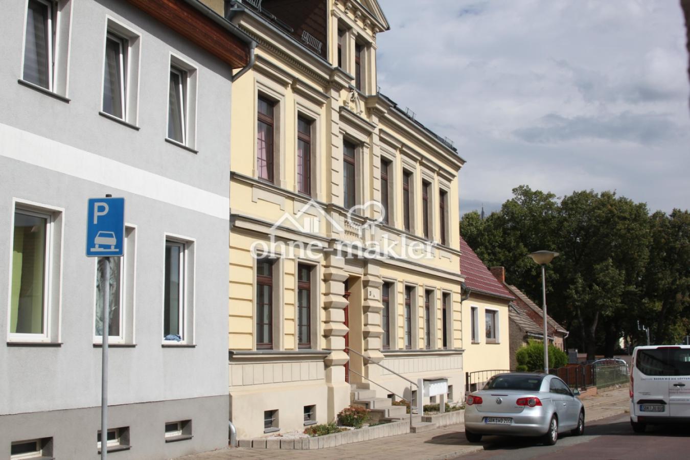 Straßenansicht