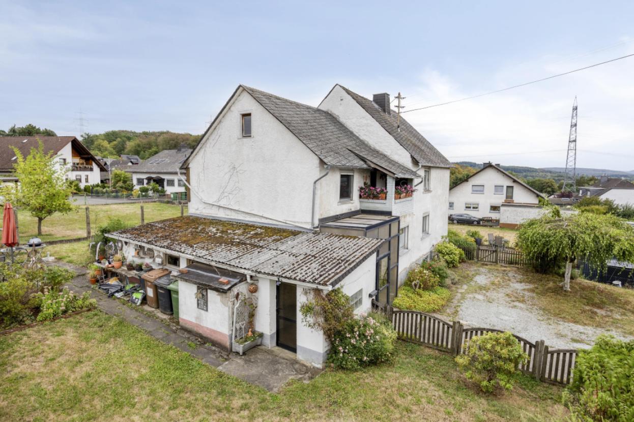 Einfamilienhaus Seitenansicht