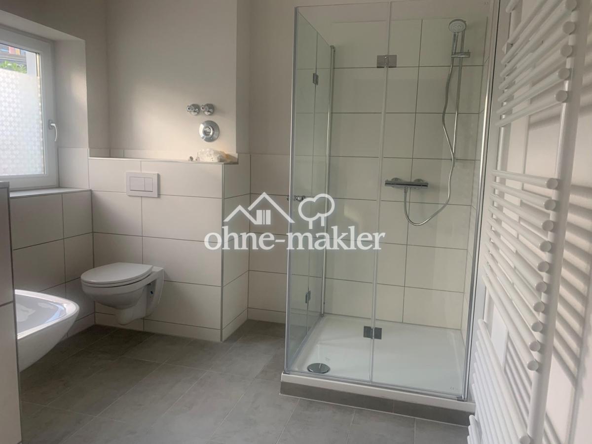 Badezimmer 2