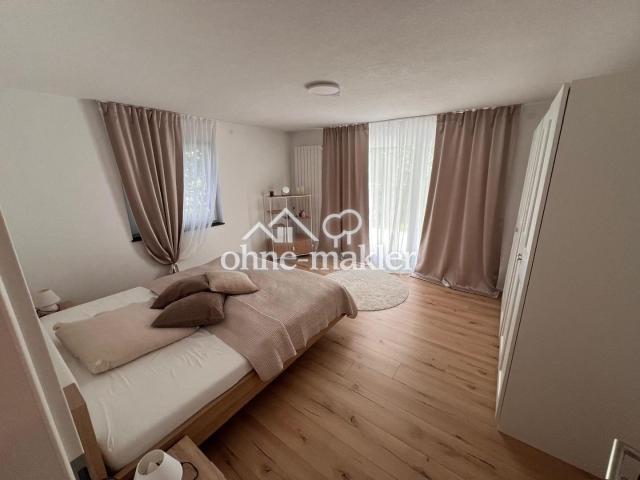 Schlafzimmer 1 UG