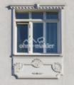 Wärmedämm-Fassade mit Stuck