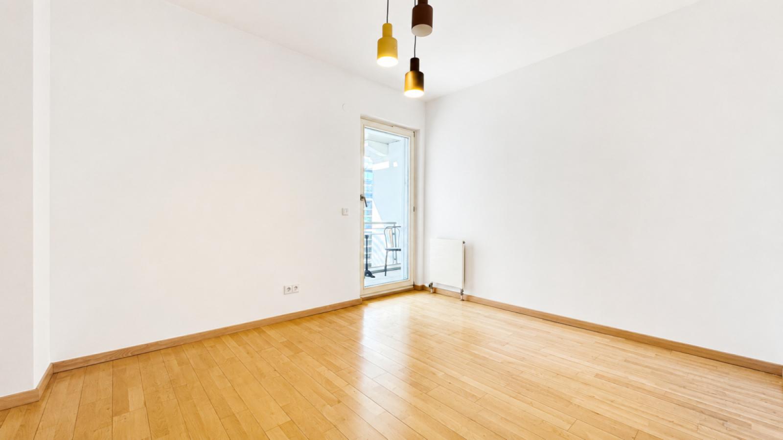 Schlafzimmer 2/3