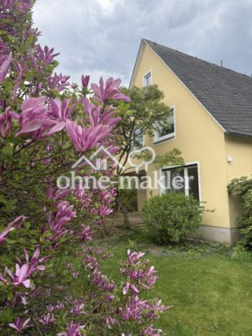 Blick auf Arbeitszimmer/Loggia