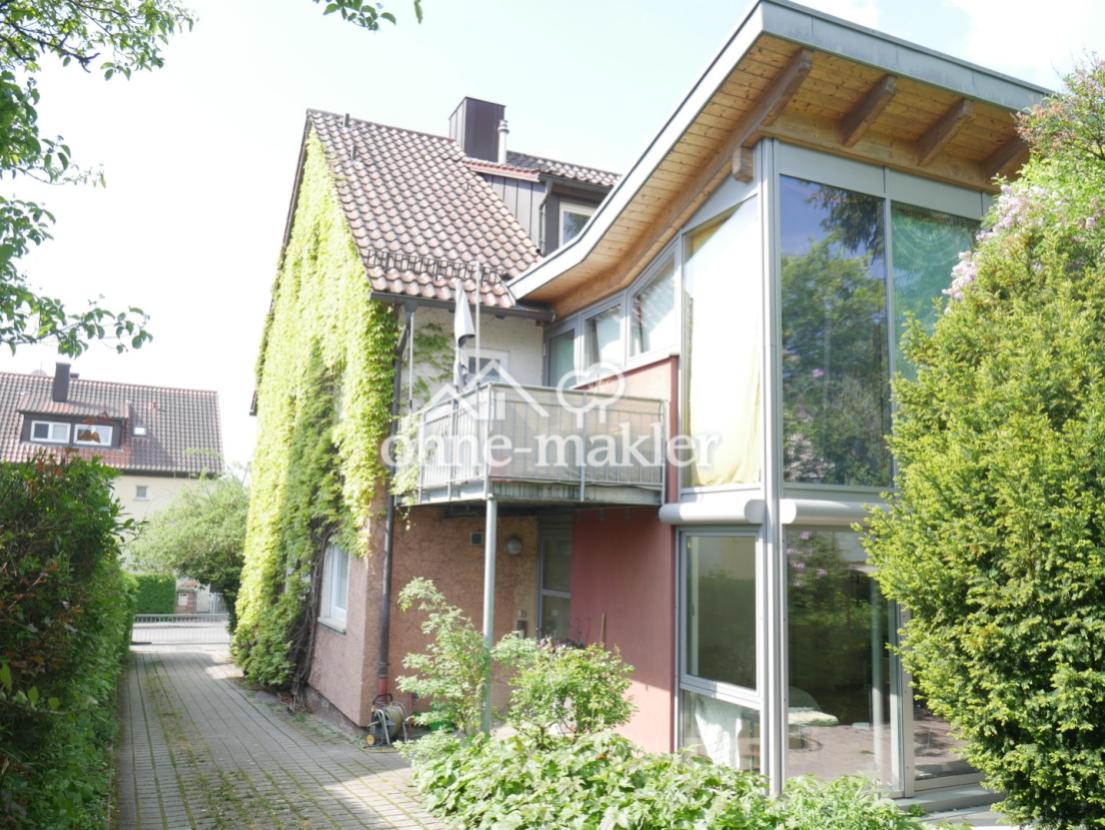 Studio und Balkon