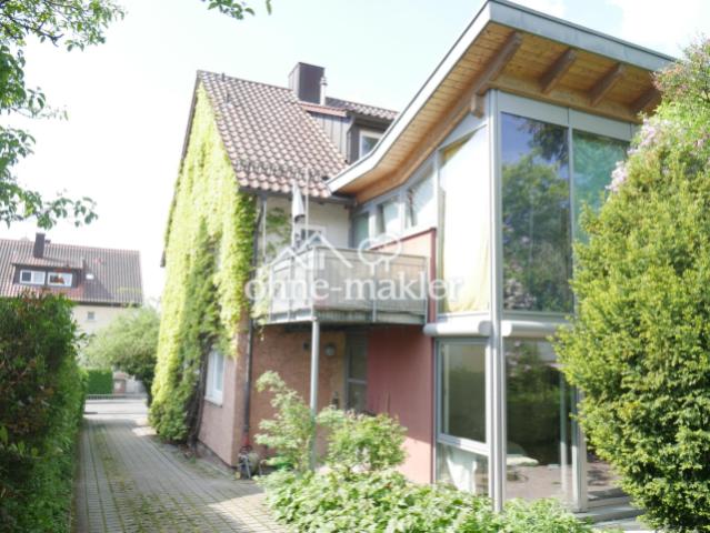 Studio und Balkon