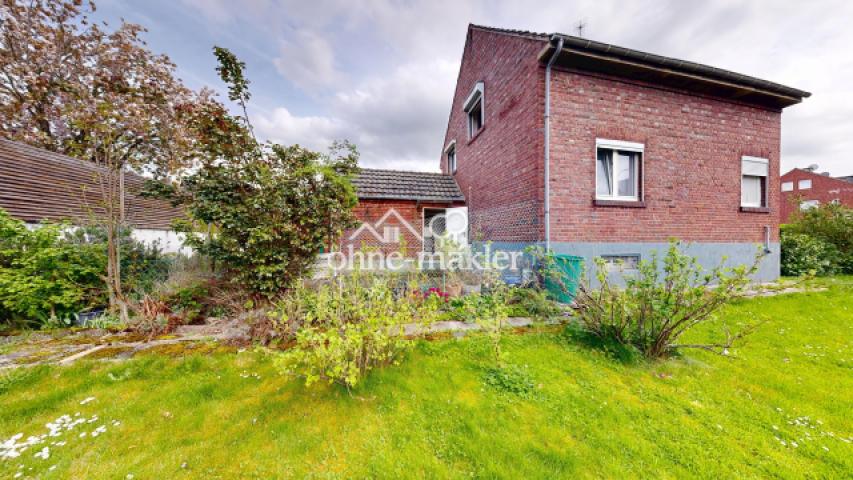 Hausansicht Garten