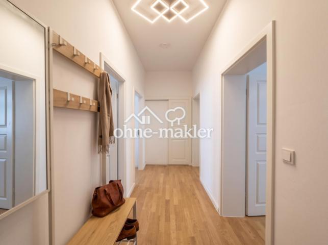 Flur mit Blick auf Abstellraum