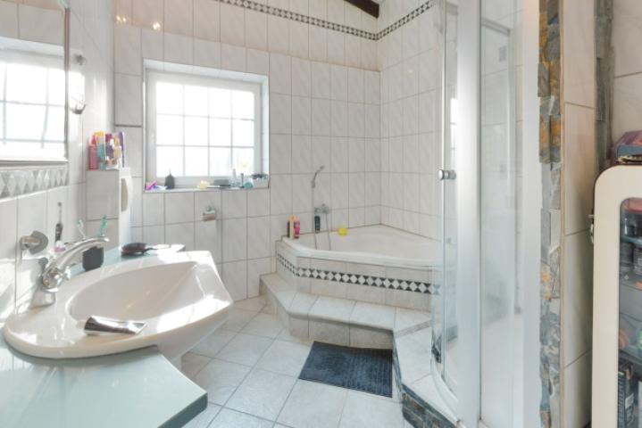 Badezimmer I