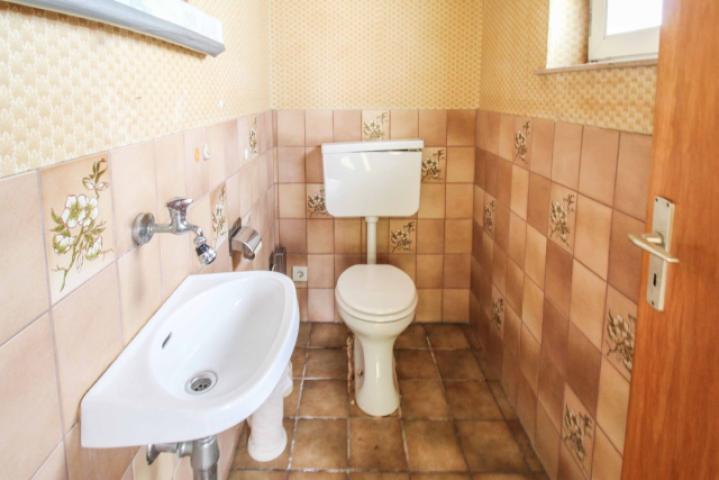 Gäste-WC-EG