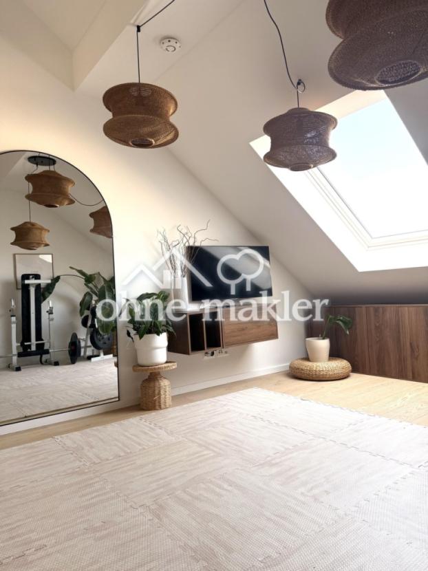 Fitness/ 2. Schlafzimmer