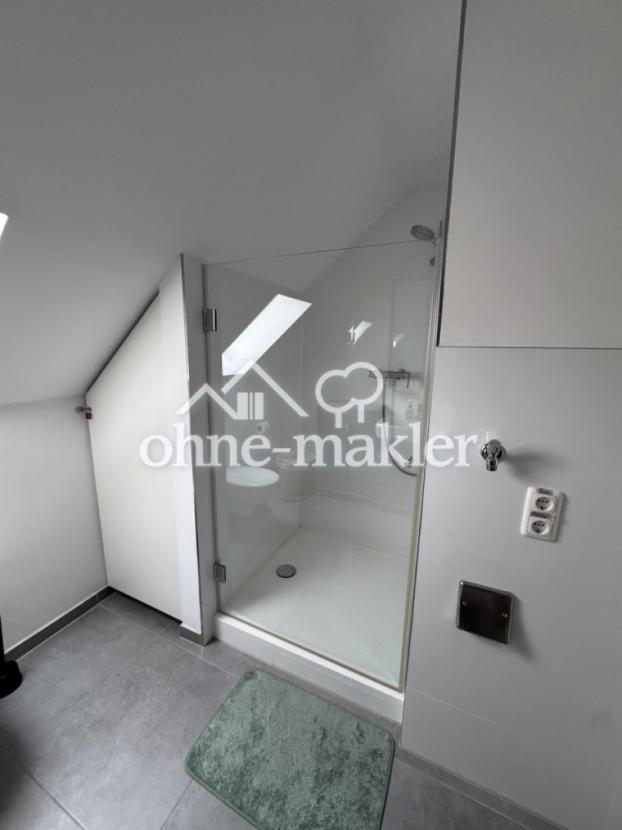 Dusche Wohnung 1