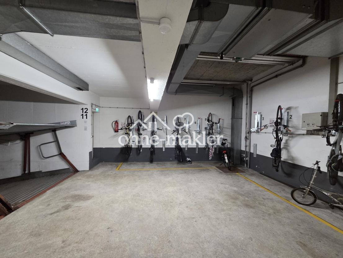 Fahrradabstellplatz TG