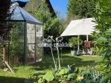 Gartenidylle mit Pavillon 
