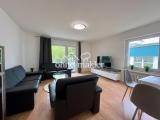 Wohnzimmer mit Balkon