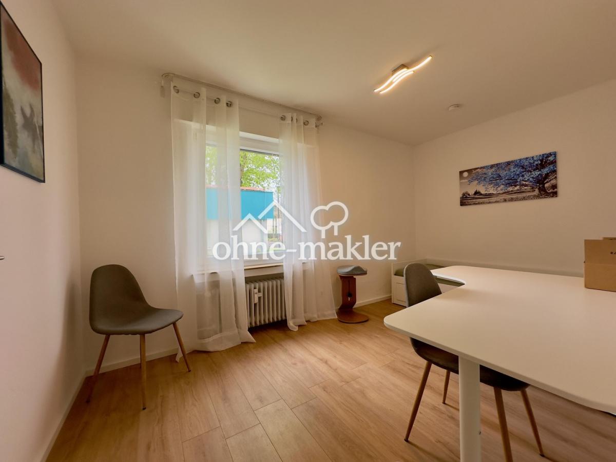 Kinderzimmer / Büro