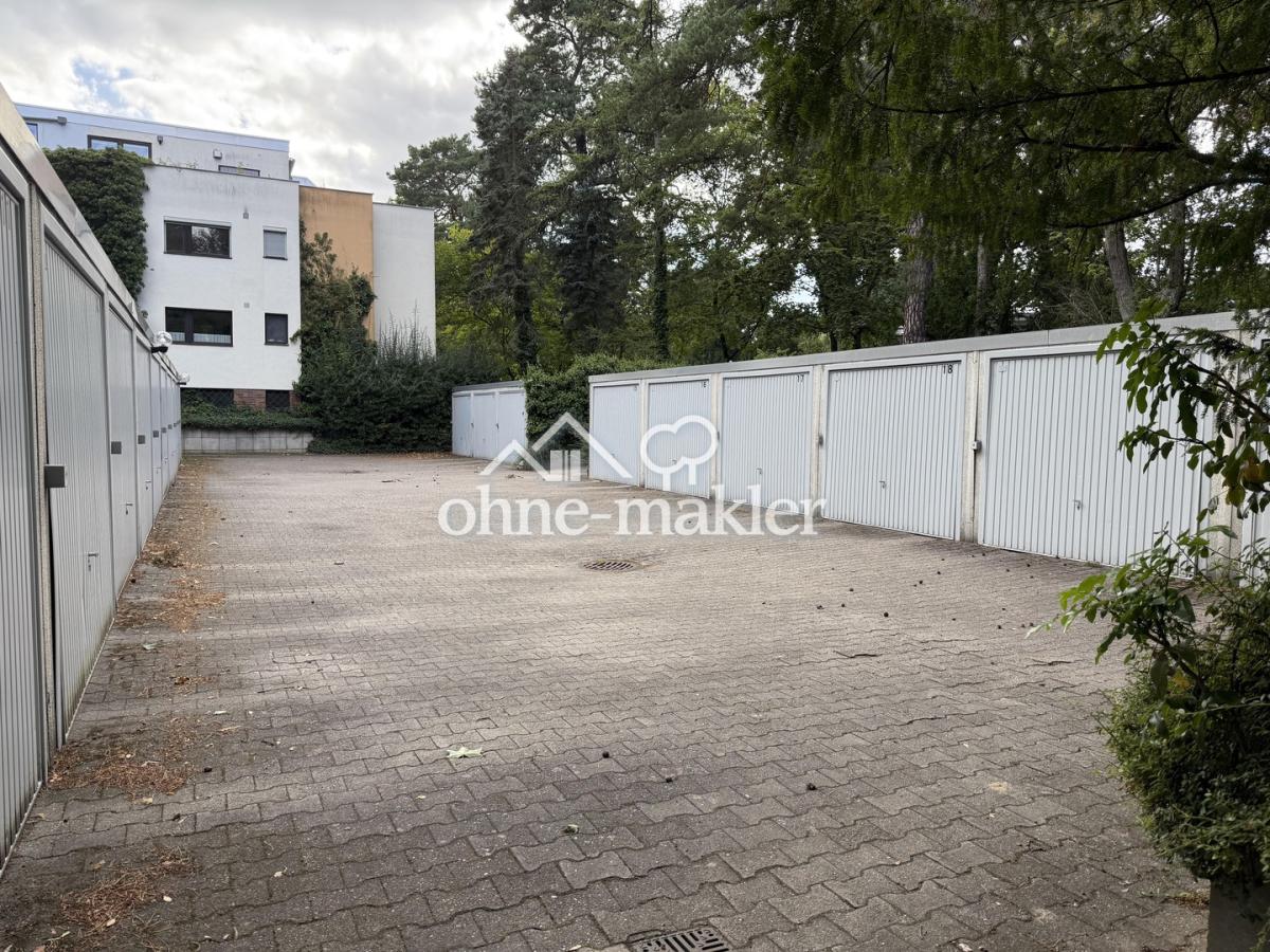 Garagen Parkplatz
