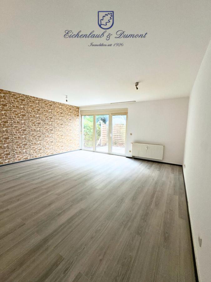 Wohn- & Schlafzimmer