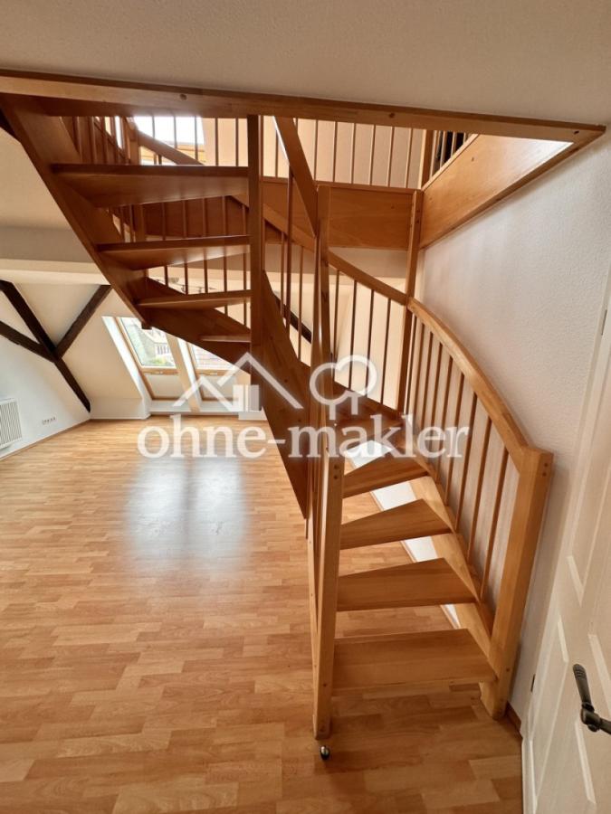 Treppe zu DG
