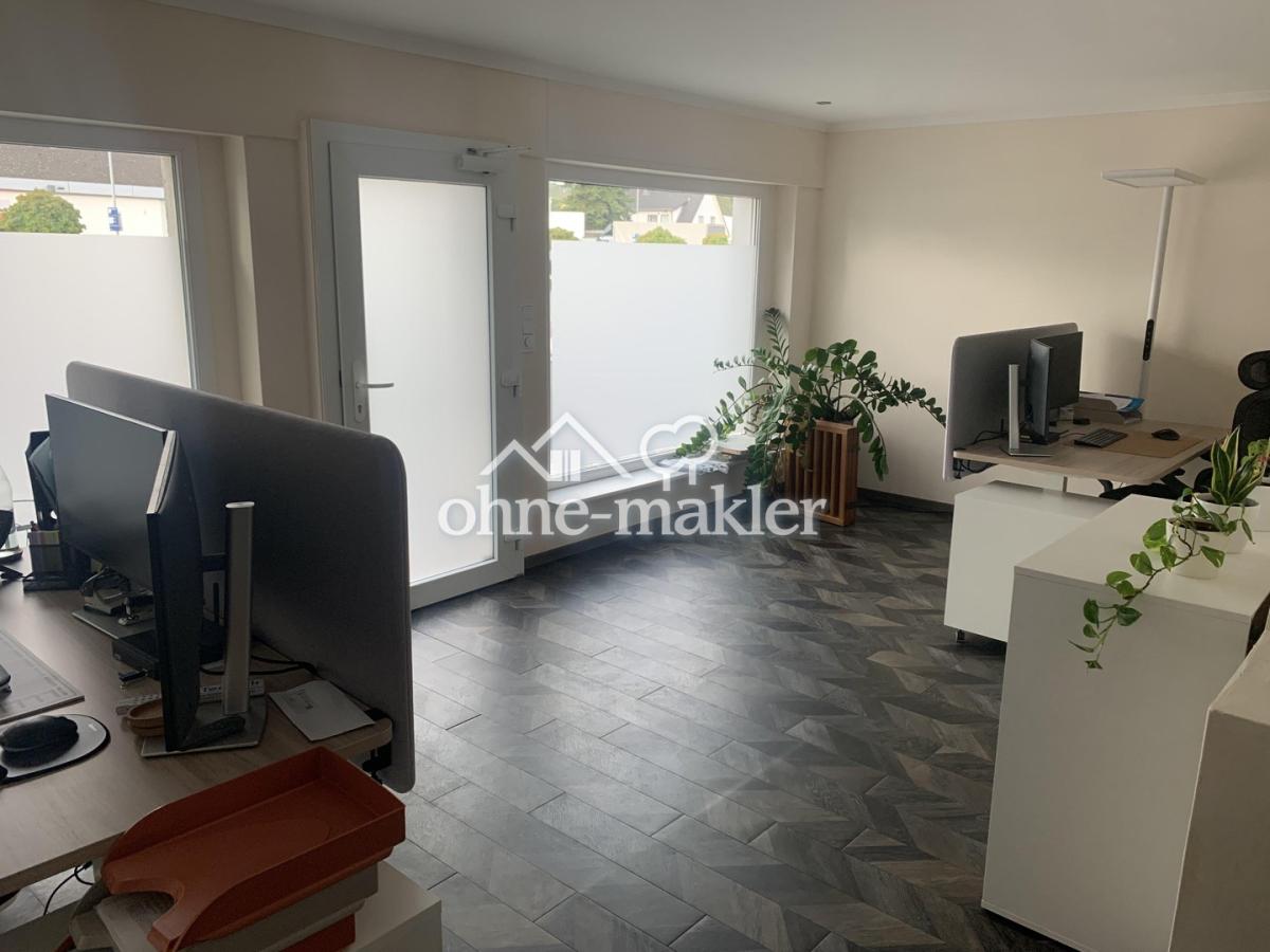 Büro im EG